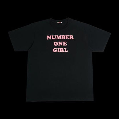 ROSÉ (BLACKPINK) - OFFICIAL MD [ROSIE] NUMBER ONE GIRL T-SHIRT (BLACK Ver.)