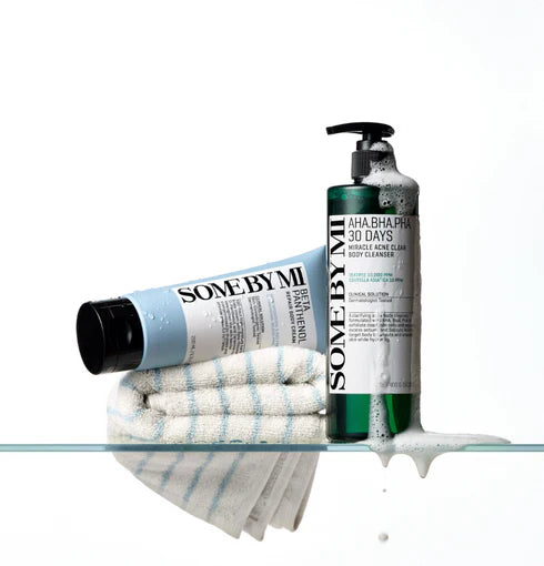 SOME BY MI Clear & Soothe Shower Set (Acne Body Cleanser 400g +  Beta Panthenol Repair Body Cream 200ml + shower pouf)