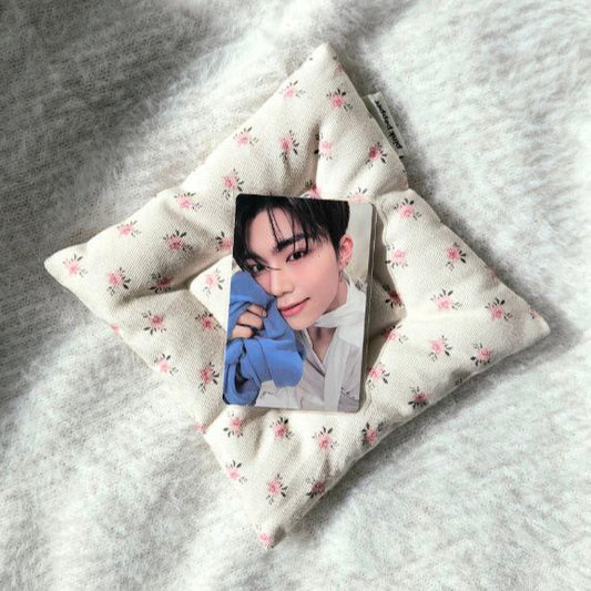 ZEROBASEONE Gunwook Blue Paradise Photobook Hide ver Photocard
